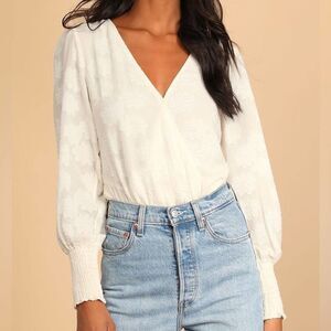 Pure Sweetness Ivory Floral Jacquard Long Sleeve Bodysuit XS